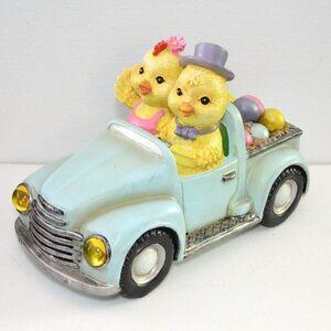 Cracker Barrel Easter chicks in truck working lights with box farm spring decor